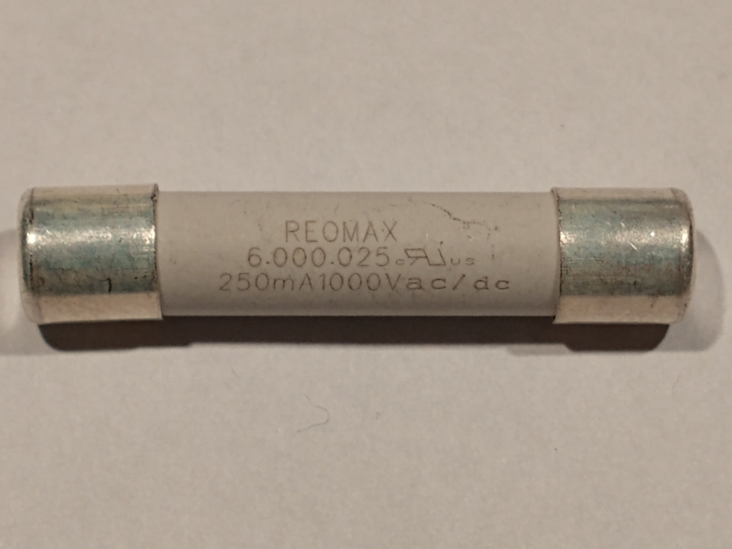 REOMAX fusible multimètre série 632 - 250ma 1000v 6.3 x 32mm