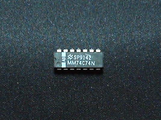 74C74 CMOS