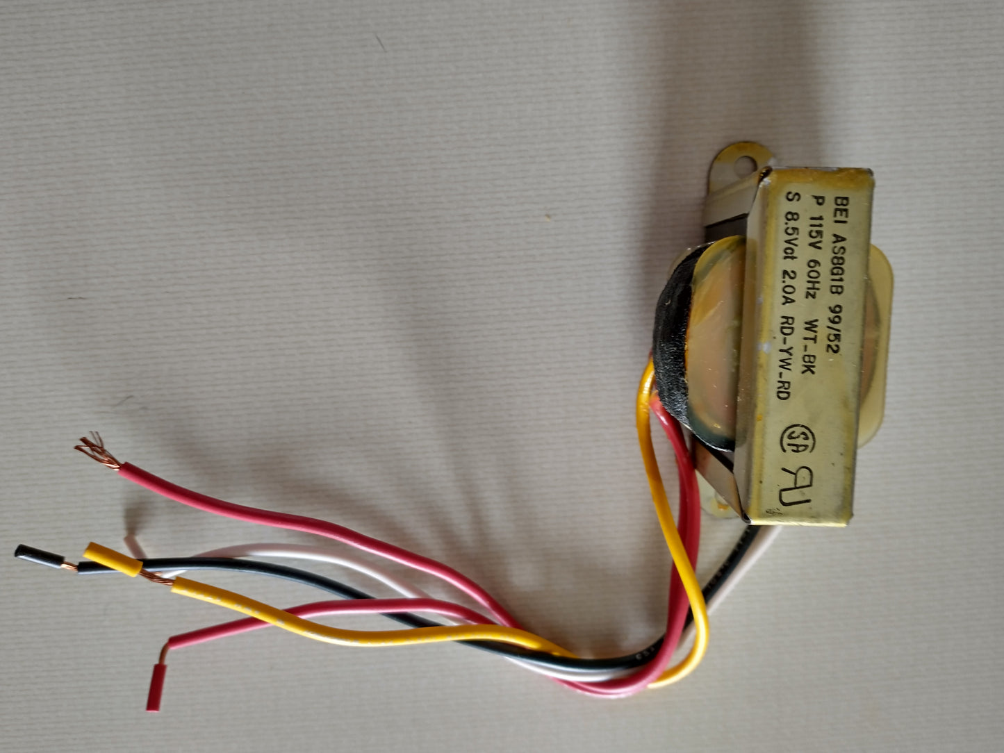 Transformateur 8.5V 2A avec fils AS8G1B