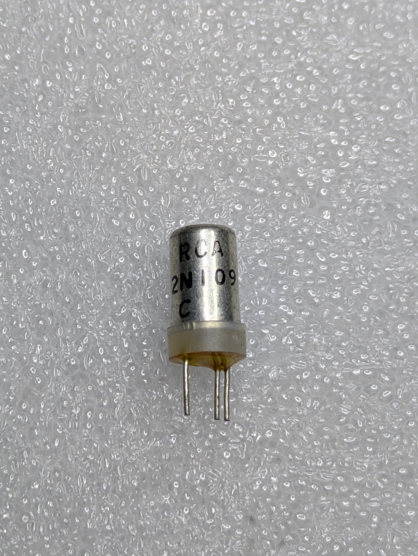 RCA transistor 2N109