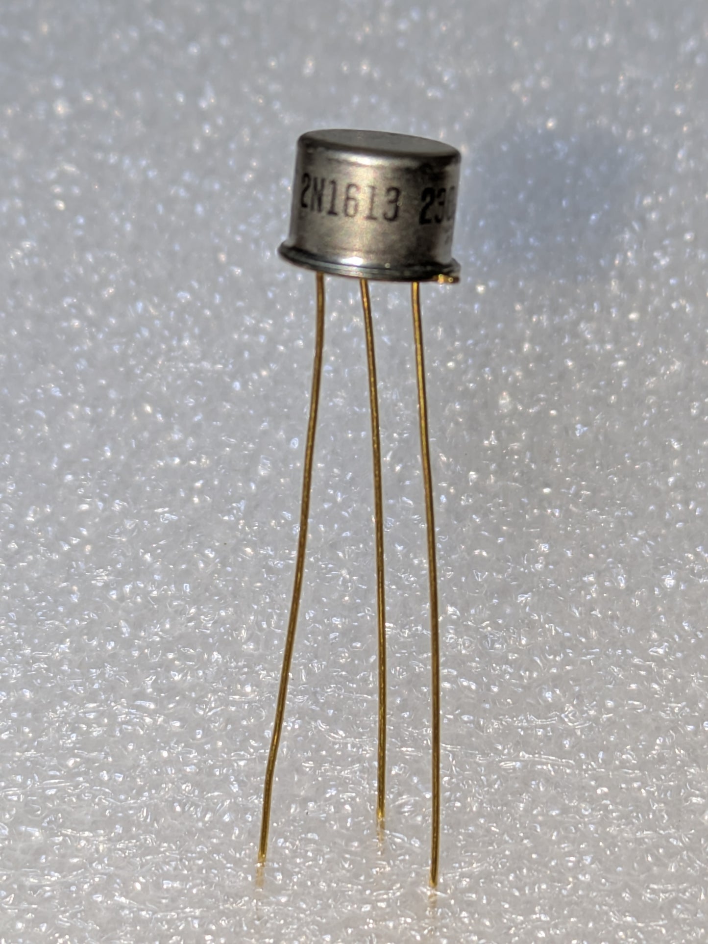 2N1613