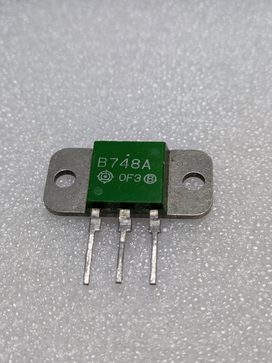 2SB748A