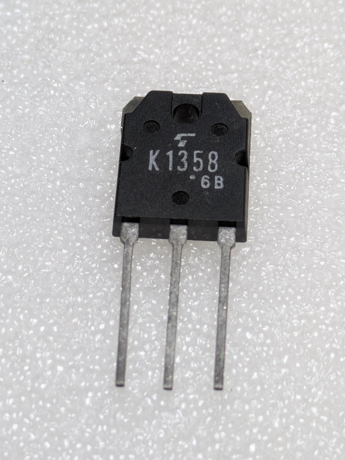 2SK1358
