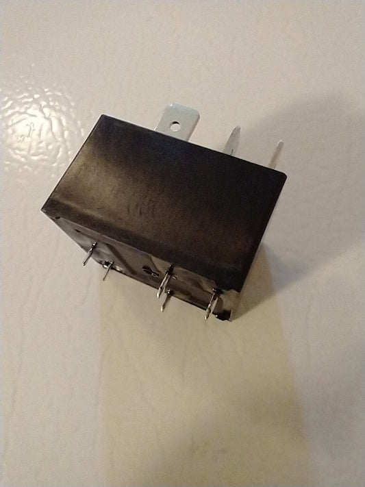 Relay AZ2160-1C-15D 40A 15Vdc